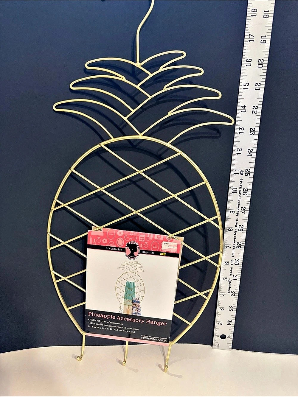Pineapple Accessory Hanger Gold